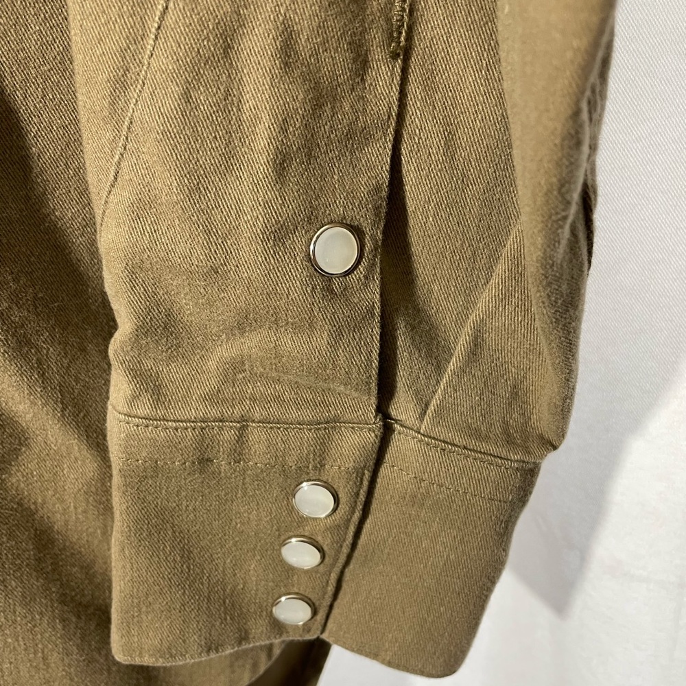 Mens button down - Picture 3 of 6